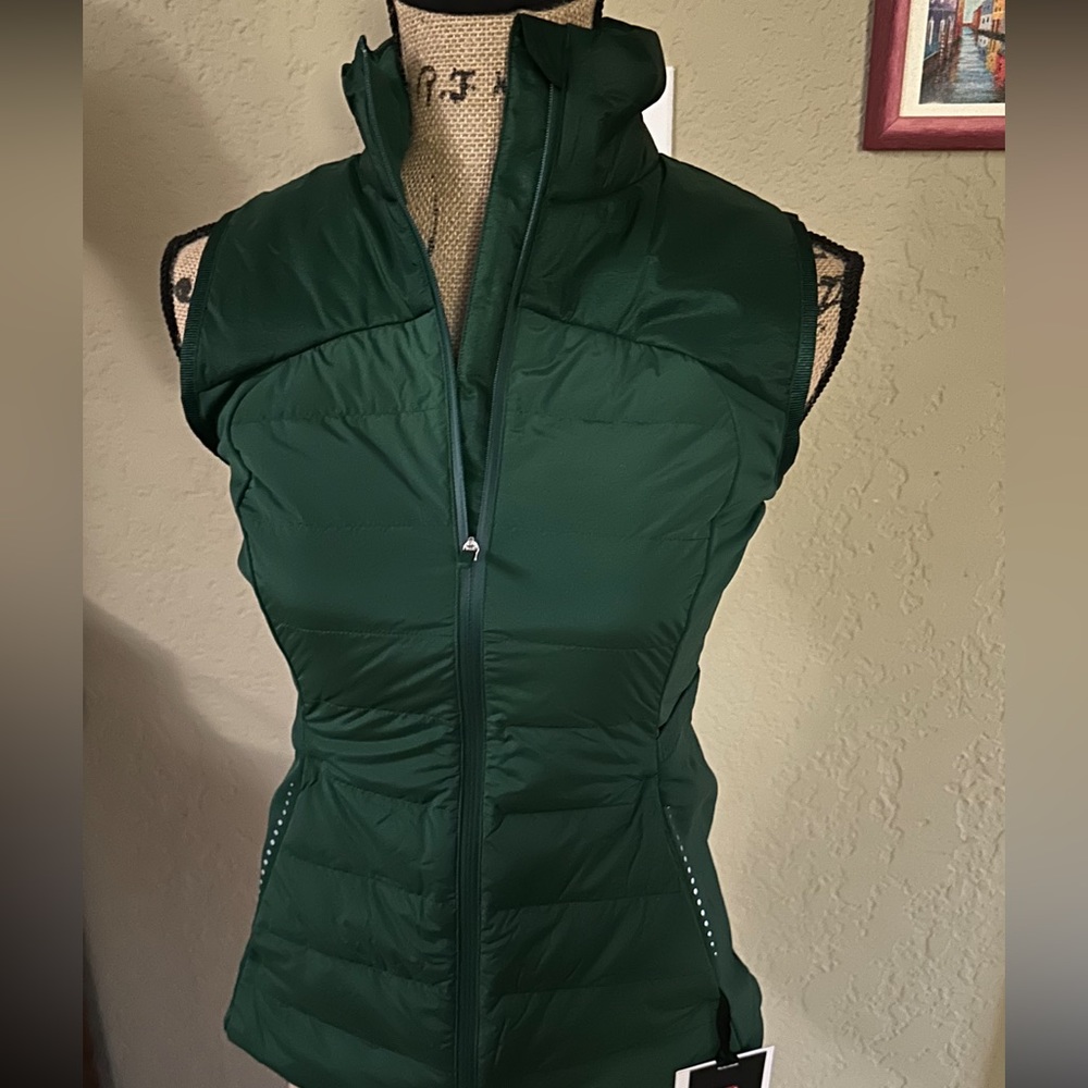 COPY - Gorgeous Green LuLulemon “Down For It All” Vest.